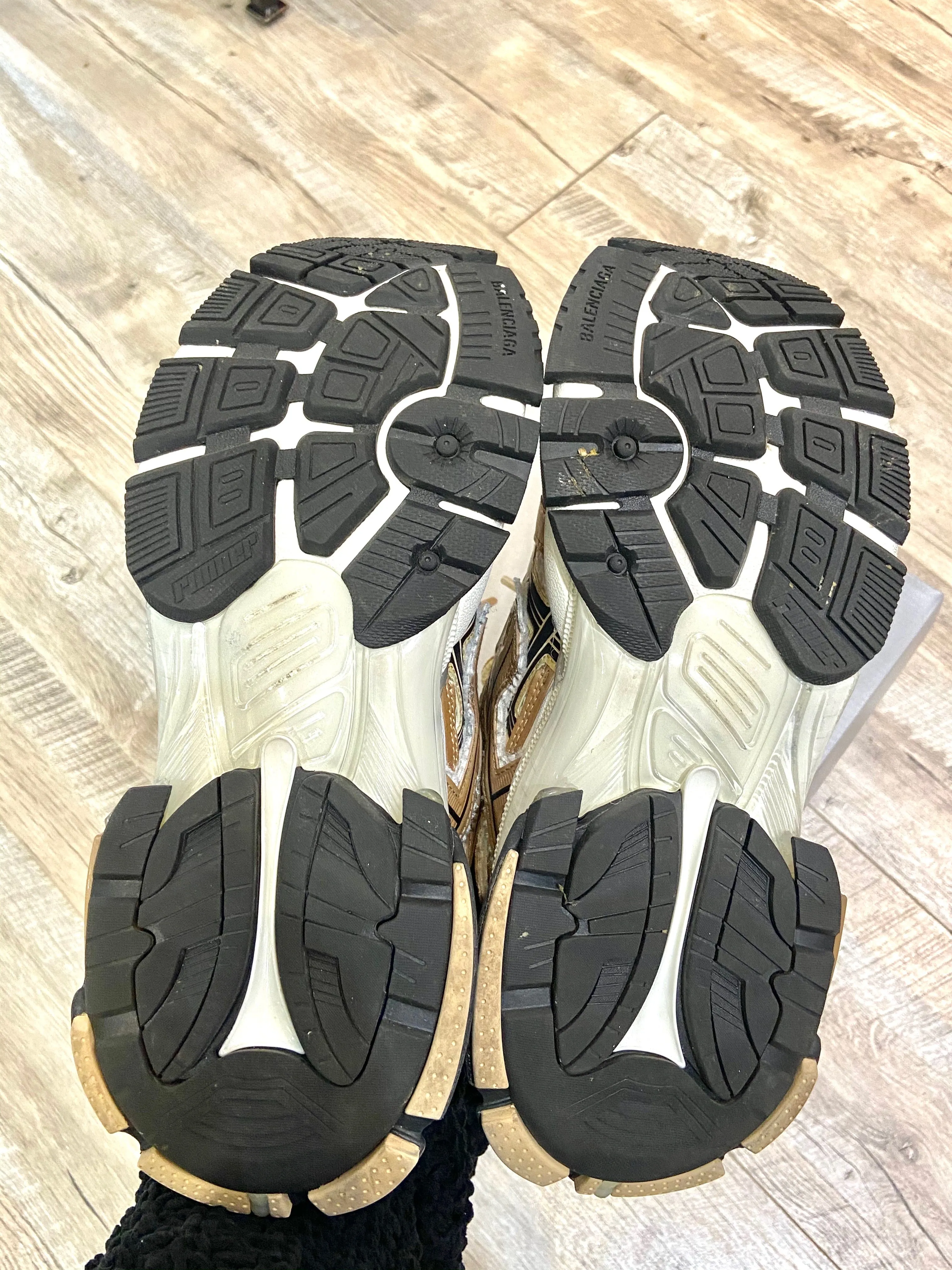 BALENCIAGA RUNNER TRAINERS SNEAKERS