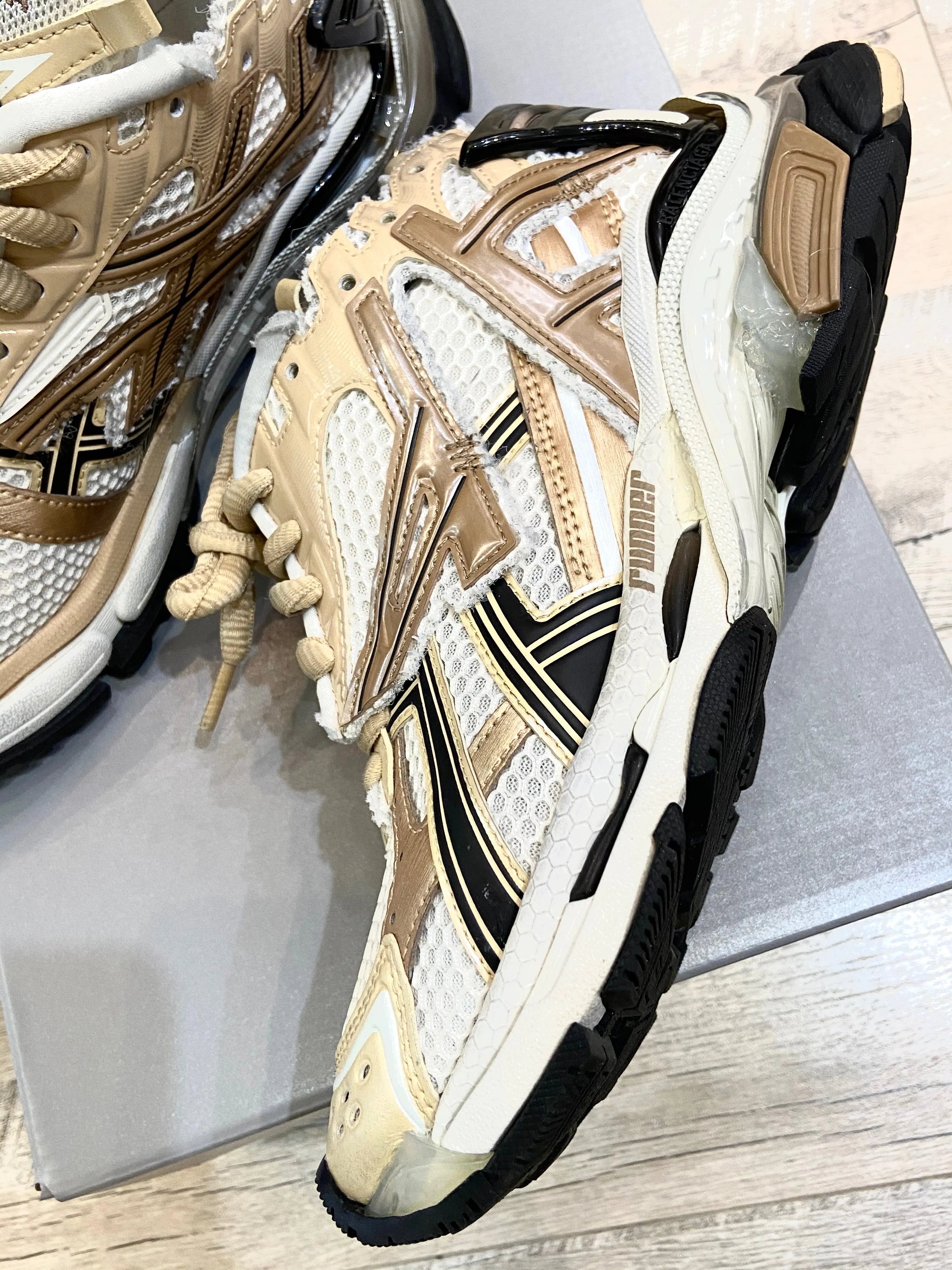BALENCIAGA RUNNER TRAINERS SNEAKERS