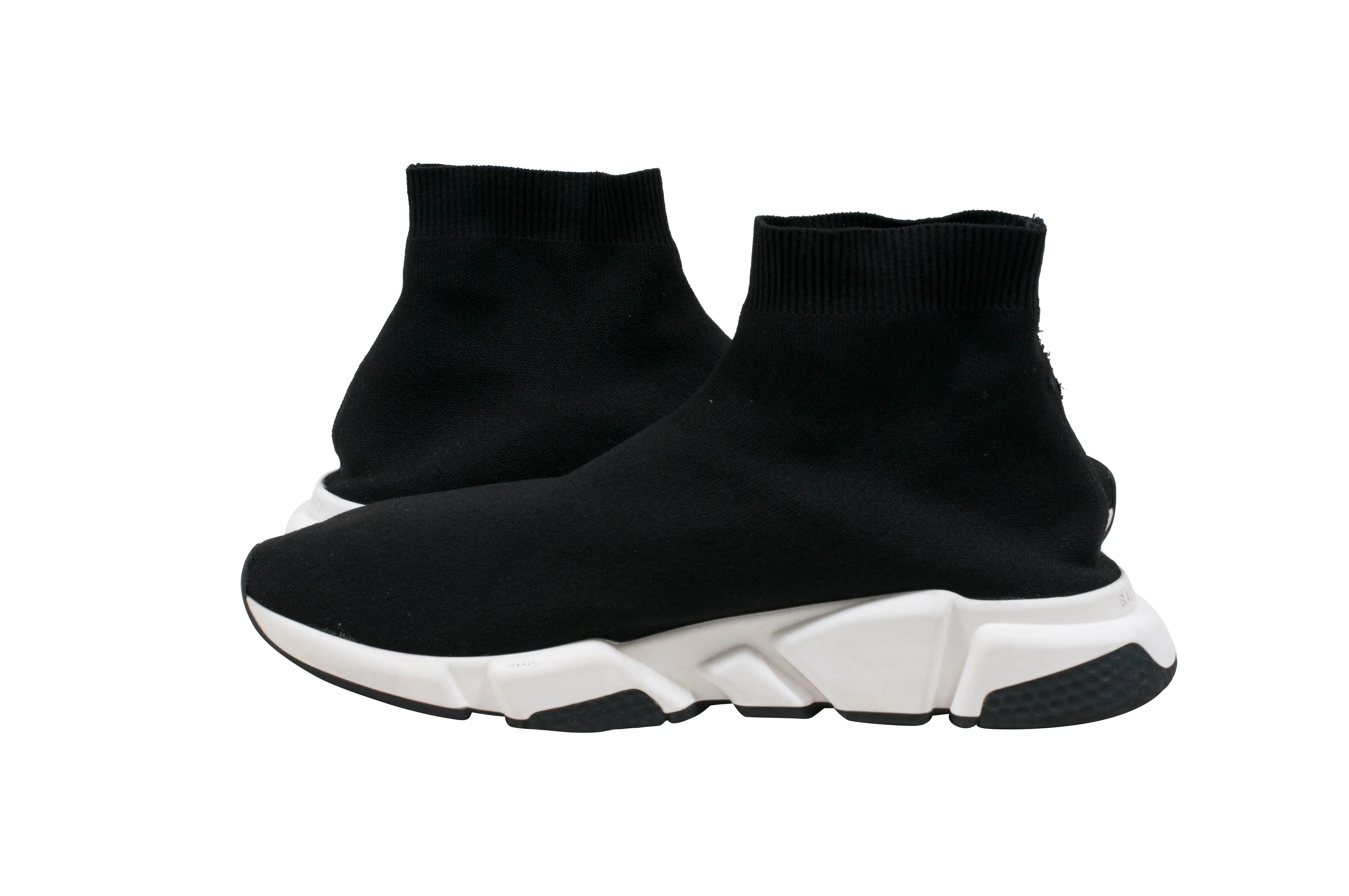 Black & White Speed Runner