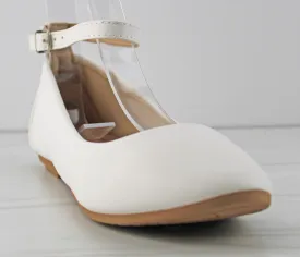 Bruce 16 Women's Comfort Flats