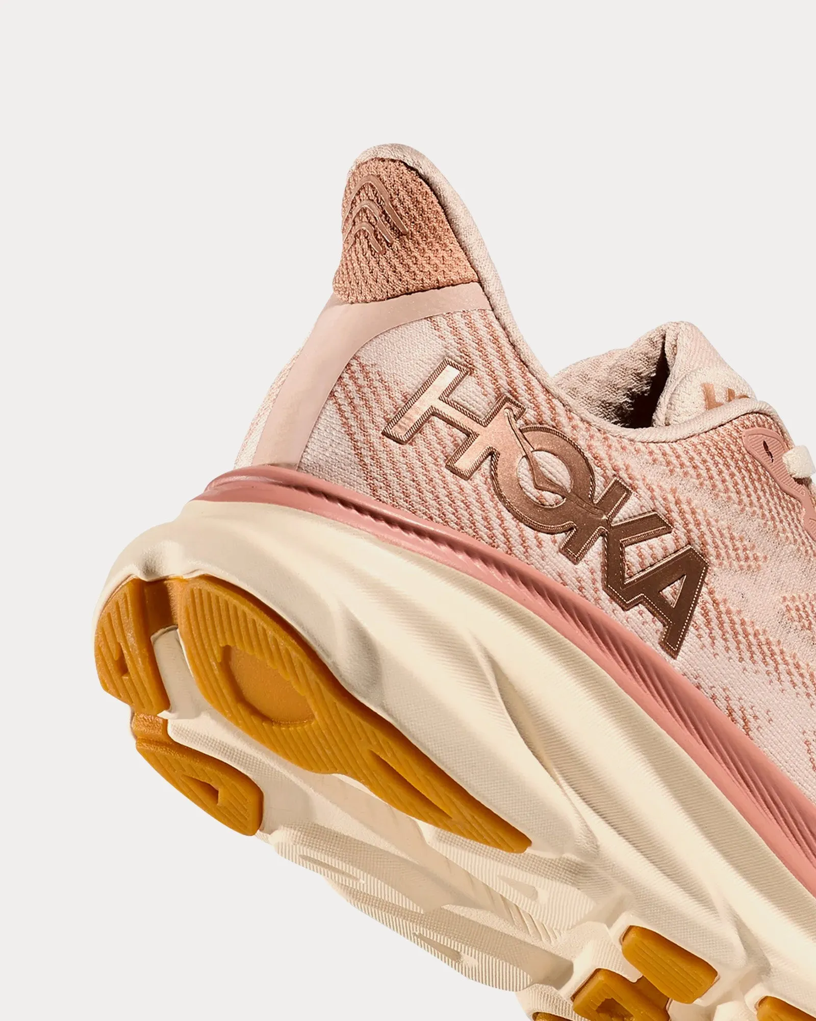 Clifton 9 Sandstone / Cream Running Shoes