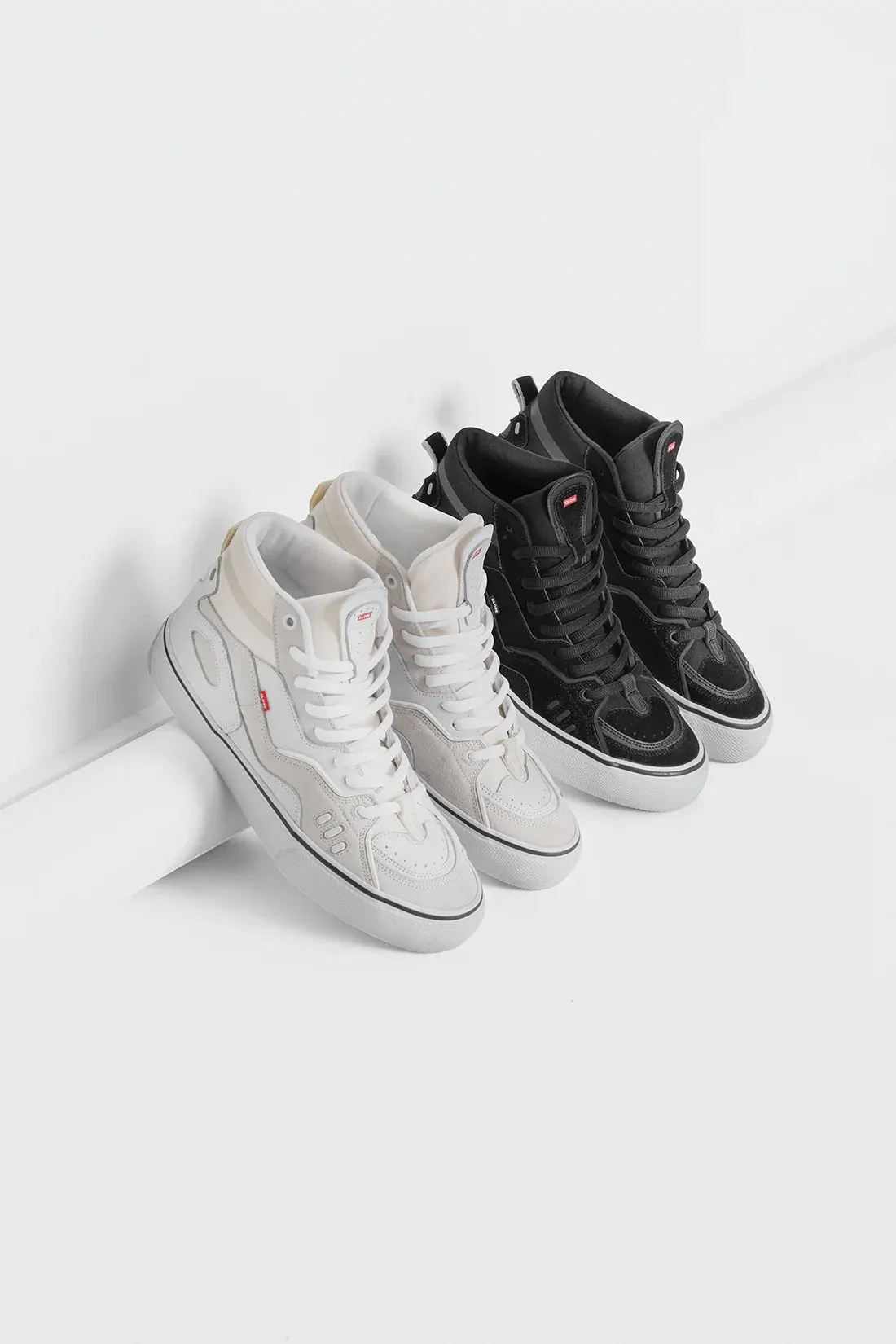 GLOBE Dimension Hi-Top  - White/Montano