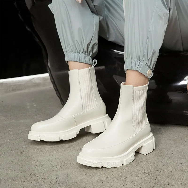 'Levy' Boots