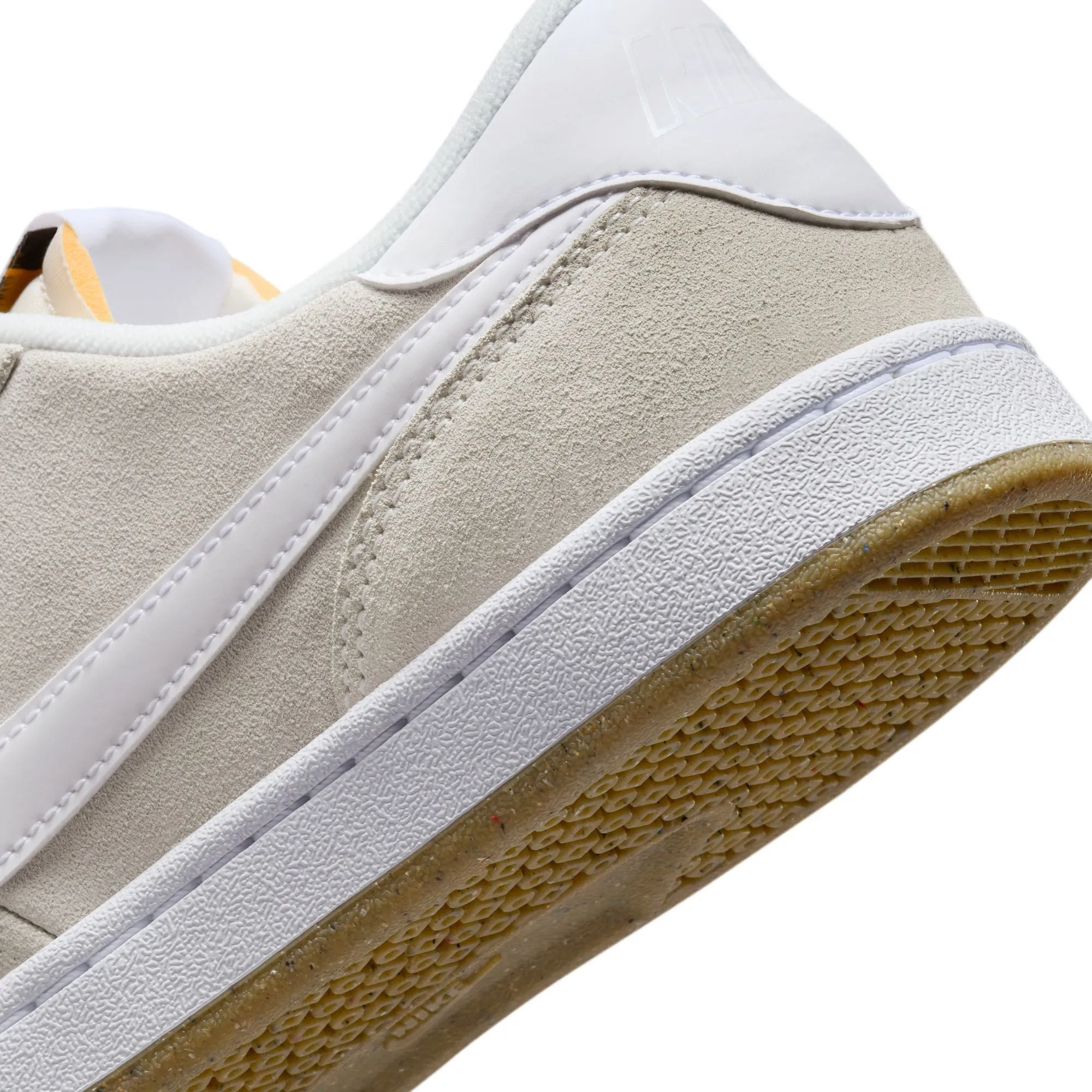 Nike SB Dunk FC Classic - Summit White/Summit White