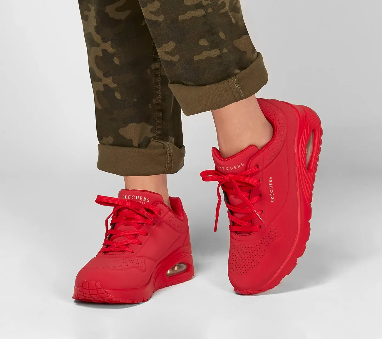 Skechers Women UNO - STAND ON AIR 73690 (Red)